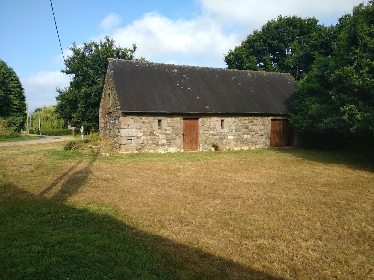 Le Botcol Vila Plouguernével Exterior foto